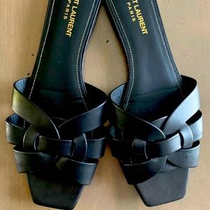 Saint Laurent Tribute Sandal 40 /US 9 Black